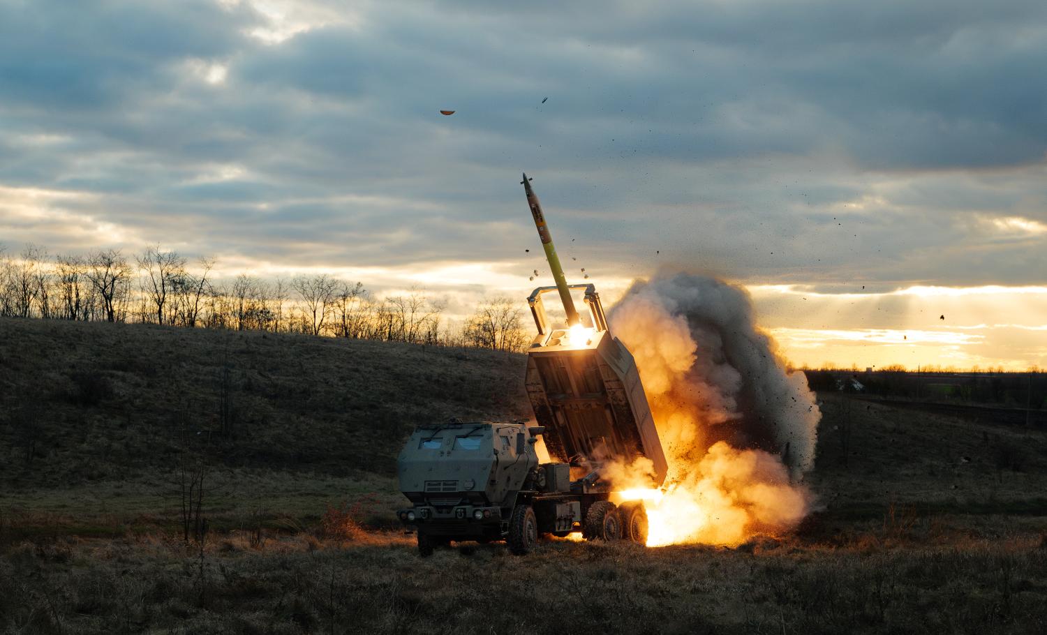 HIMARS launches a rocket on a Russian position on 29 December 2023 in Ukraine. HIMARS proved to be a highly effective weapon, striking targets both on the front line and deep in the Russian rear (Serhii Mykhalchuk/Getty Images)